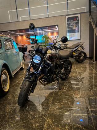 KAWASAKI Z650 ABS RS 